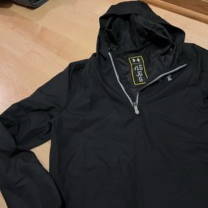 Under Armour Youth Quarter Zip - size YLG